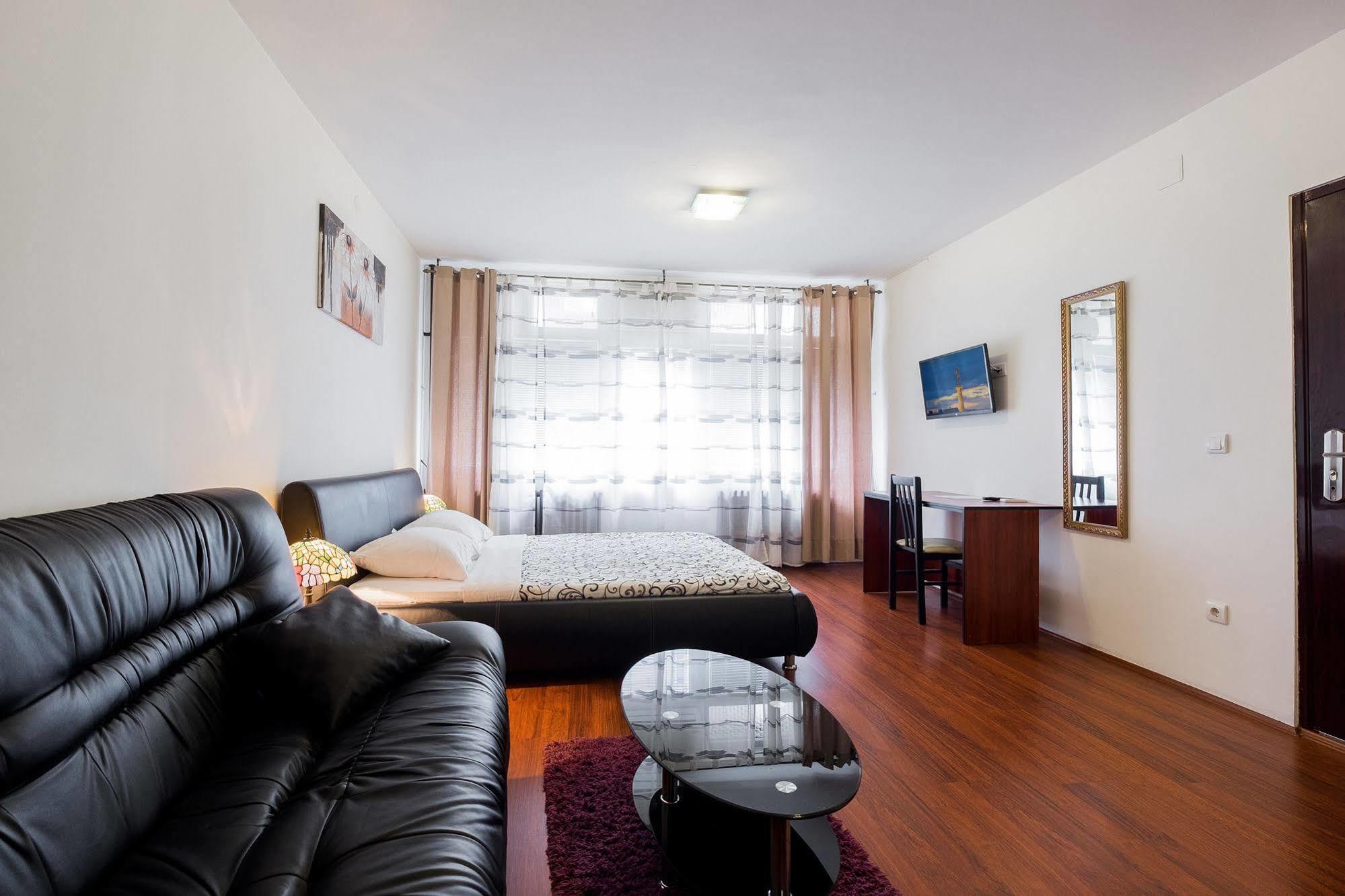 Downtown Apart Hotel Bane Belgrad Dış mekan fotoğraf